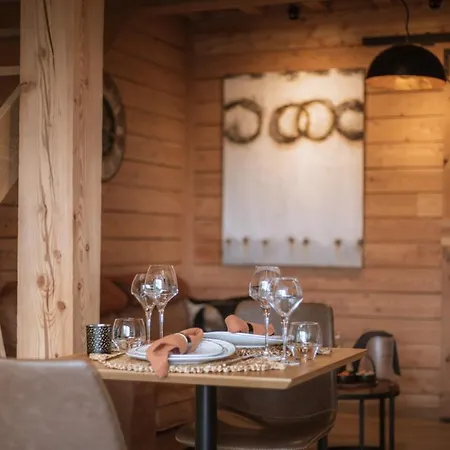 Les Monts D'aisne Mormont (Erezee)