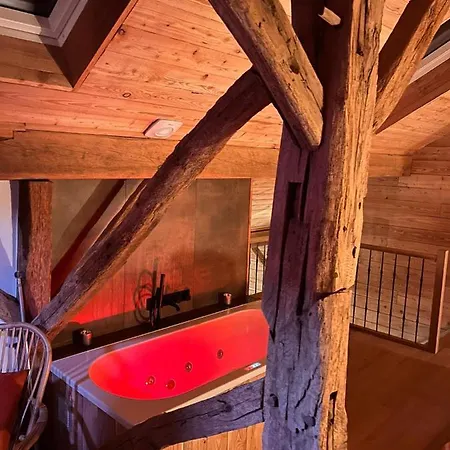 Les Monts D'aisne Bed & Breakfast 4*
