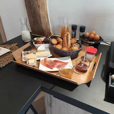 Couette-café Les Monts D'aisne Mormont (Erezee)